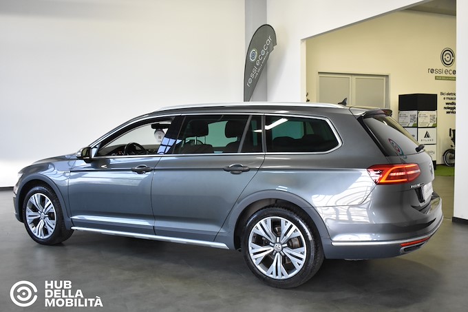 VOLKSWAGEN Passat Business Alltrack 2.0 TDI 190 CV 4MOTION DSG Exec.BMT