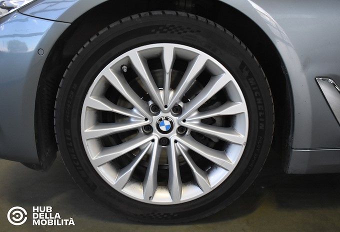 BMW 520d xDrive Touring Luxury