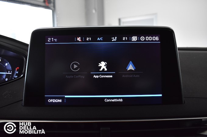 PEUGEOT 3008 BlueHDi 130 S&S EAT8 Business