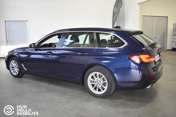 BMW 520d 48V Touring Business
