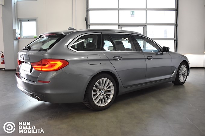 BMW 518d Touring Luxury