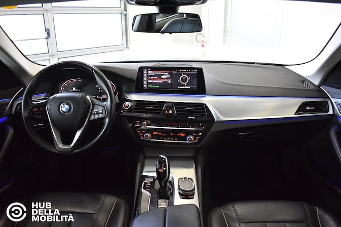 BMW 518d Touring Luxury