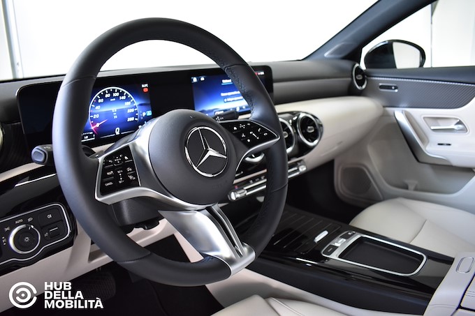 MB CLASSE A 180 D AUT. BUSINESS EXTRA