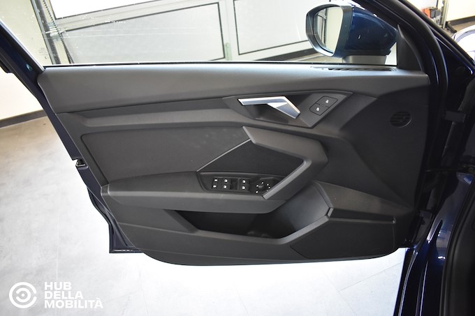 AUDI A3 35 TDI SBK S-TRONIC BUSINESS ADVANTAGE