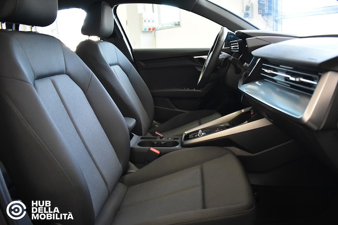 AUDI A3 35 TDI SBK S-TRONIC BUSINESS ADVANTAGE