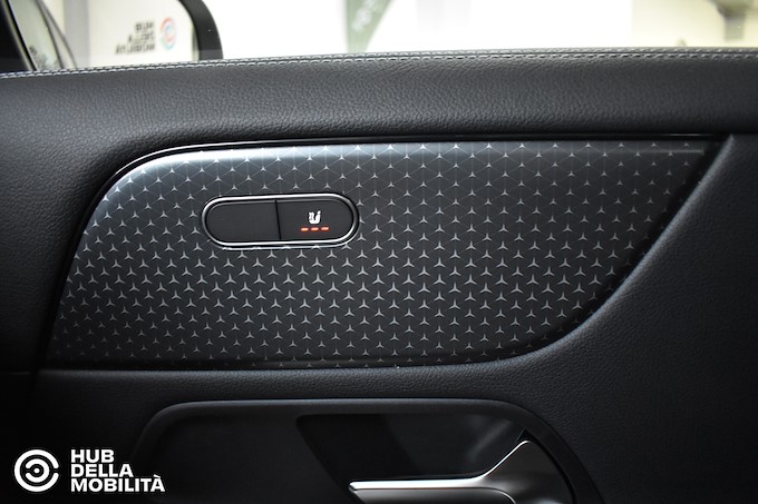 MERCEDES GLA 180 D AUT. BUSINESS EXTRA