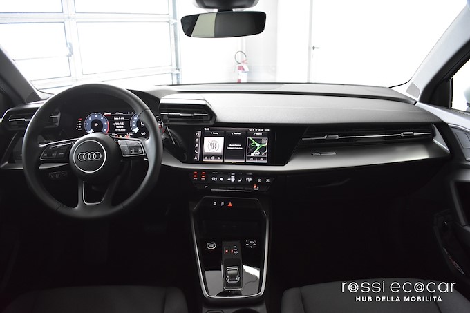 AUDI  A3 35 TDI SBK S-TRONIC BUSINESS ADVANTAGE