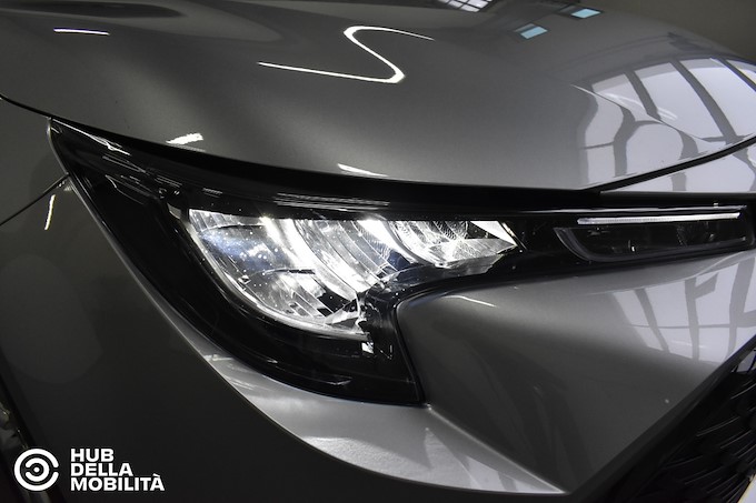 TOYOTA COROLLA SW 1.8 HYBRID ACTIVE