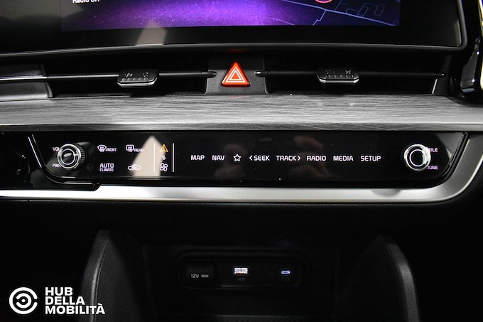 KIA SPORTAGE 1.6 MHEV BUSINESS