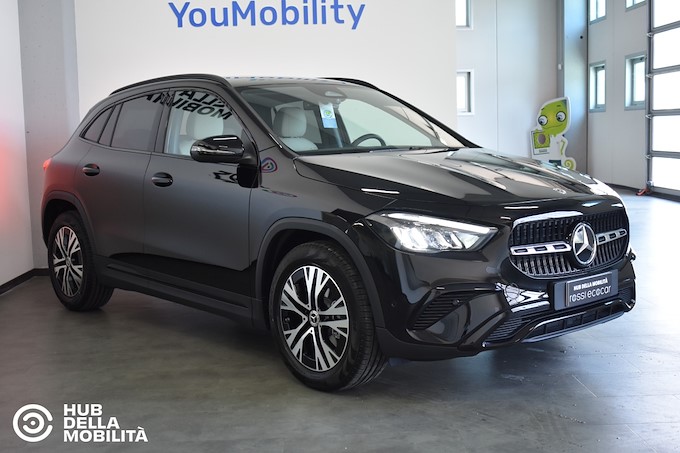 MERCEDES GLA 180 D AUT. BUSINESS EXTRA