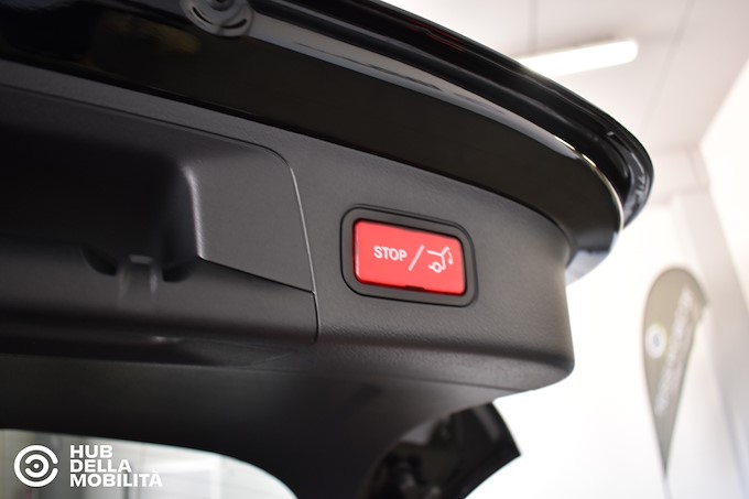 MERCEDES GLA 180 D AUT. BUSINESS EXTRA