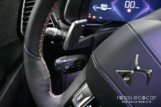 DS7 CROSSBACK BLUE HDI 130 CV PERFORMANCE LINE +