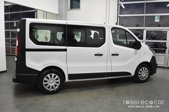 OPEL VIVARO 1.6 BiTurbo 6 POSTI