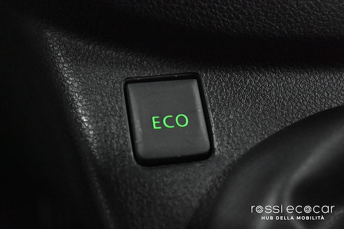 OPEL VIVARO 1.6 BiTurbo 6 POSTI